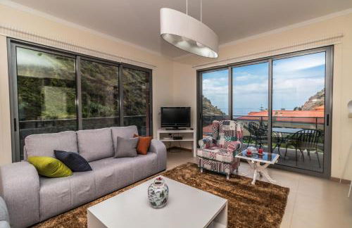 Pink House - Tabua (Ribeira Brava) - Photo 1