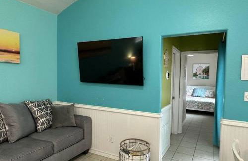 Barefoot Bungalow - Pet Friendly- 2 Bdrm Townhome - Foto 22