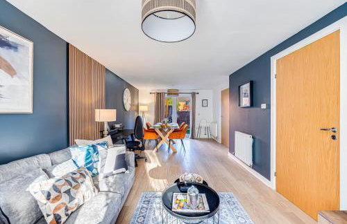 Hunsbury House - Excellent Location - Free Parking, Self-Check-In, SkyTV and Fast Wifi by Yoko Property - Foto 14