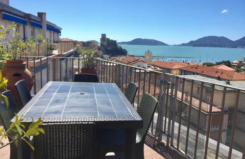 La Terrazza sul Golfo - Photo 3