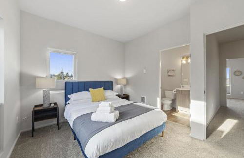 BRAND NEW Fully Updated Condo 918 in Anacortes - Foto 25