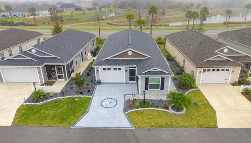 Luxe 2BR in The Villages, Mins to Eastport Town Square With Patio and Kingbed - Foto 5