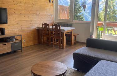 Panoramic Mountain View Apt, 65m2 with Parking, 6 guests - Foto 2