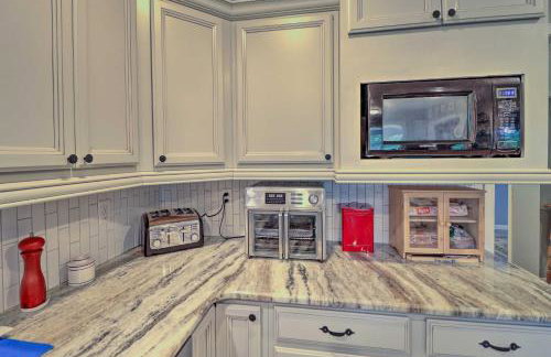 10-Acre Mountain Home Getaway with Fire Pit - Foto 17