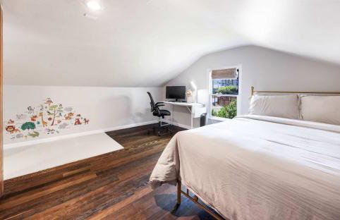 Vintage Charm 3BR Home w Yard Pets Welcome - Foto 25