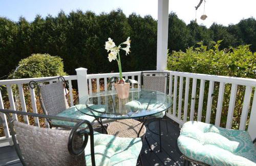 Carraig Mor Cottage - Beautiful House, Amazing Garden, Downtown Baileys Harbor - Foto 15