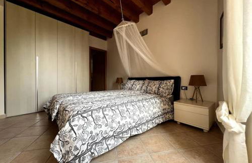 Casa Fornico 2, vista lago e patio - Foto 11