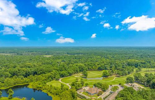 Balcony and Pool Access Longs Cozy Haven - Foto 25