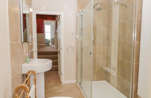 Crow's Nest - Photo 30