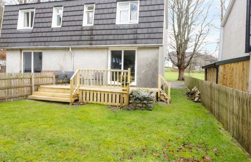 Pebble Nook - Photo 1