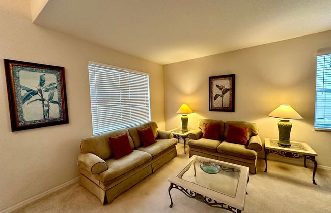 Grand Fabulous 4BR Pool Home Near Disney - Photo 8