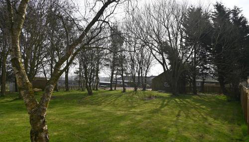 Stunning Barn Conversion next to Horse Field sleeps 10 - Foto 5, Garden