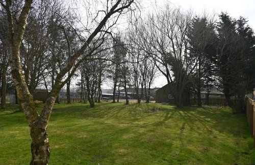 Stunning Barn Conversion next to Horse Field sleeps 10 - Foto 5