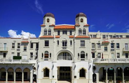 Palm Beach Hotel Petite Retreat 2 blocks to beach!! Historic Landmark - Photo 13