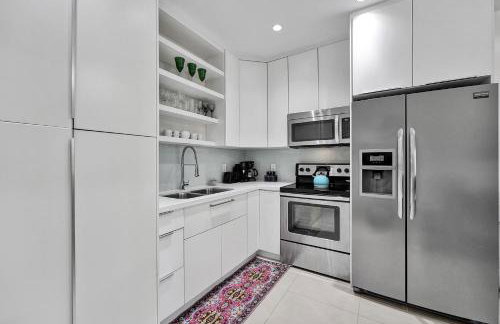 SOBE Monarch 1 - 2 BEDROOM 2 BATHROOM - MODERN APTS -WALK TO OCEAN DRIVE -2 INDEPENDENT 1 BEDROOM 1 BATHROOM APTS - Foto 41