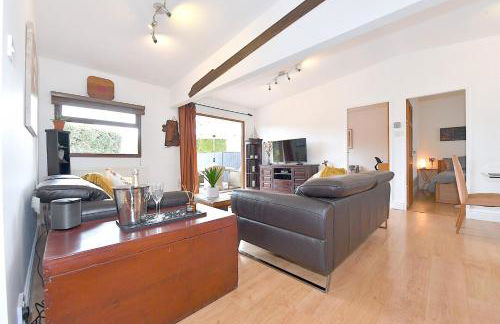 Gorgeous 3BD Cottage in the Heart of Guildford - Foto 5