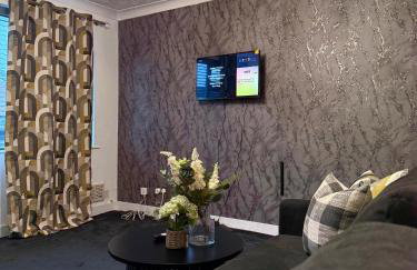 Wigan 2-Bedroom Modern house - Cozy & Relaxing Stay - Photo 12