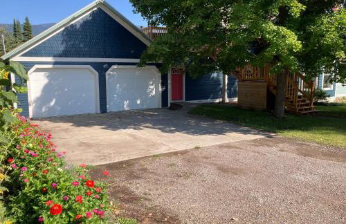 Historic Glacier Getaway with Spectacular Views-20mins to Glacier National Park-10mins to airport and walkable to downtown! - Foto 29