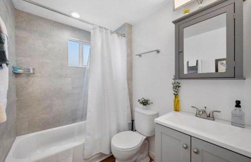 Beautiful Work Stay Retreat in Pueblo Near Downtown - Foto 26