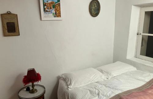 Le Baguier, maison de caractère dans hameau typique provençal - Foto 2