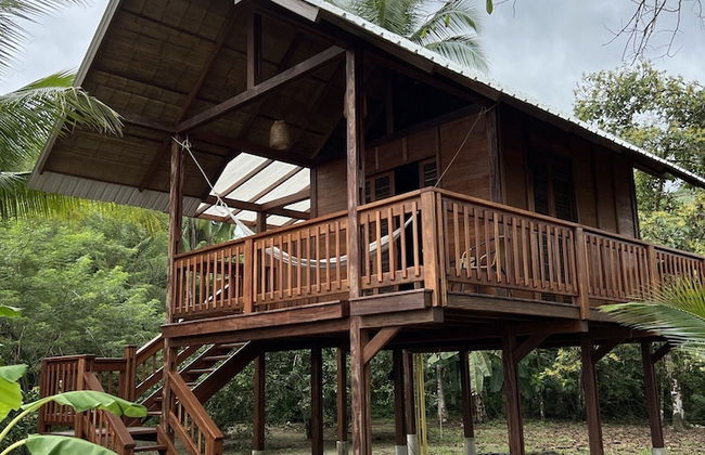 Irana Pacific Hotel - Photo 3