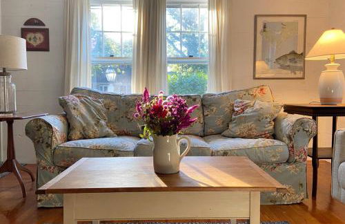 Adorable Oak Bluffs Cottage - Foto 6