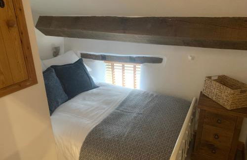 Fryers Cottage Wirksworth, a traditional yet stylish 2-bedroom Peak District cottage - Foto 8