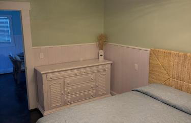 Castaway on Treasure Island NPR - Foto 12