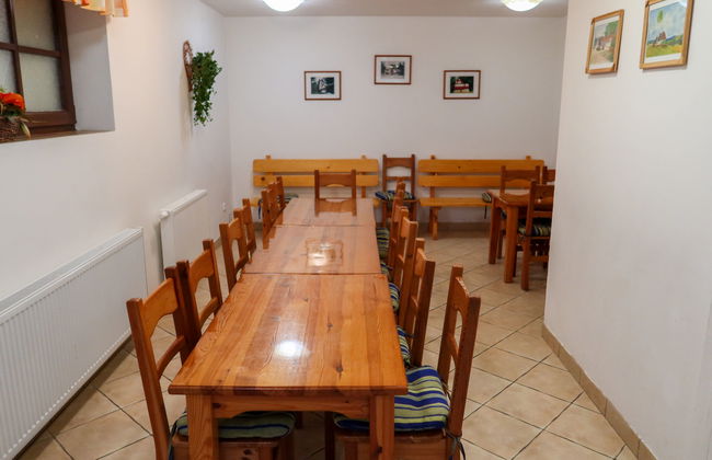 8 bedroom House in Harrachov with garden - Photo 23