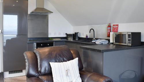 Woodlea Cottage 1 - Photo 3