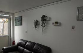 Luxury 4 Bed 3 bath 6 mins from City Renter - Photo 24