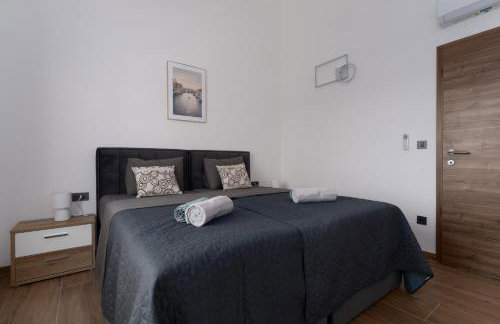 Villa Rosemary -semi-detached villa with a pool and a panoramic view, close to a sandy beach - by TRAVELER tourist agency Krk - Foto 39