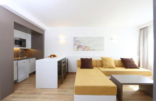 Apartamentos Jade - Adults Only +16 - Photo 37