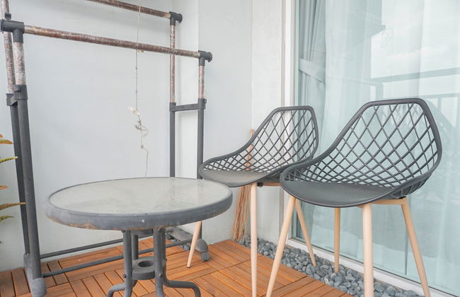 Simple And Comfort Design 2Br Apartment At Marbella Kemang Residence - Foto 15