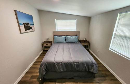 Astor River House with 2 private boat slips - Photo 10