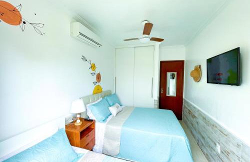 Recantos Pinheiros - Casa inteira, até 15 hóspedes - Piscina privativa, sinuca, ar condicionado e TVs nos 4 quartos - Condomínio Orla 500, lado praia - Unamar, Cabo Frio-RJ - Foto 31