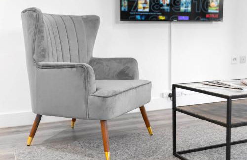 Stylish Apartment - 2 Bedrooms - Balcony - Parking - Netflix - Wifi - 7MC - Foto 9