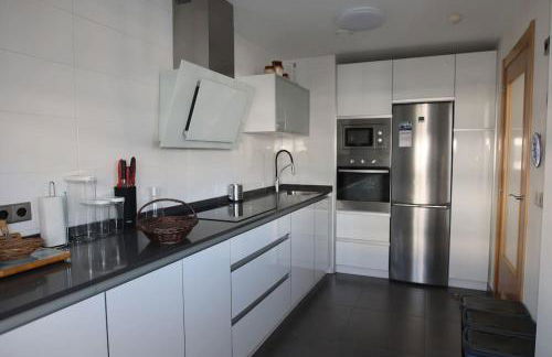 Oiassoenea - Magnífica vivienda para familias y grupos en Irún - Foto 23