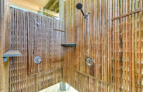 Ocean-View Balcony! Coastal Haven in Crystal Beach - Foto 29