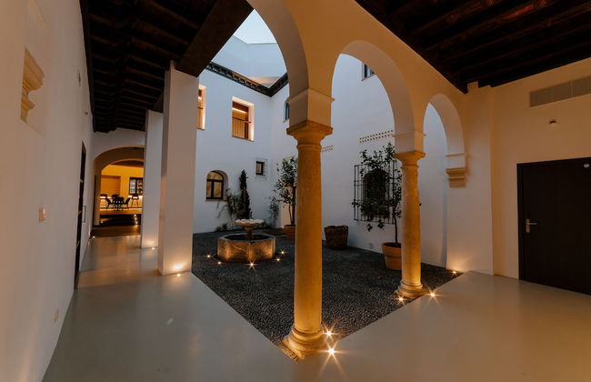 Casa del Cardenal - Photo 1