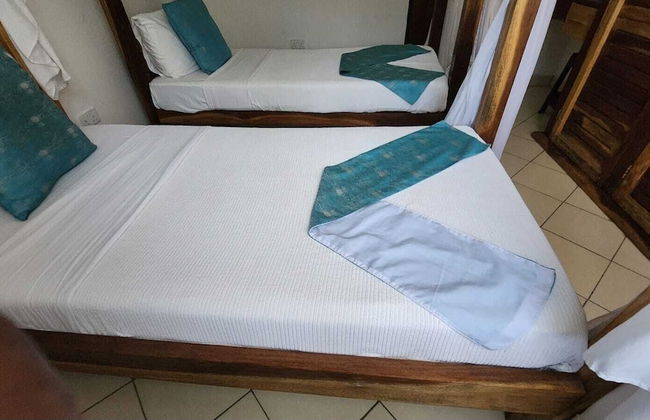 Lux Suites Diani Airstrip Villas - Foto 2