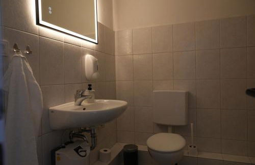 KS Stays Apartments - 2 Schlafzimmer mit 4 Einzelbetten in Bielefeld - Foto 38