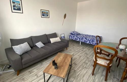 Appartement 4 personnes, 2 ch, parking gratuit et facile - Foto 2