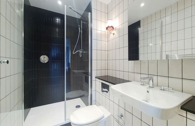 The Robinson - Foto 44