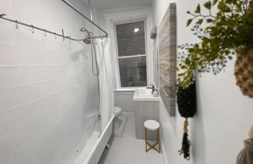 Explore Downtown from Adorable Mount Adams - Foto 7