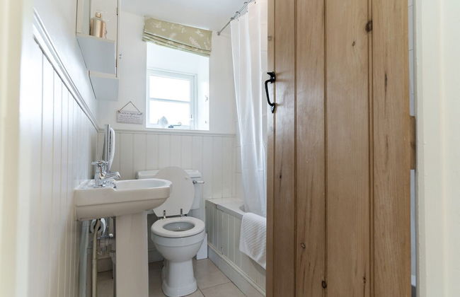 Stunning 2 Bed Cottage in Fordwells - Foto 26