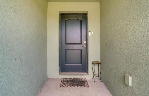 Tavares Retreat with Covered Patio and Private Yard - Foto 23