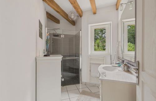 Grand jardin et terrasse - 6 adultes, 2 enfants - Foto 14