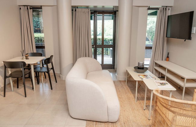 BlackBrick Bedfordview ApartHotel - Photo 18