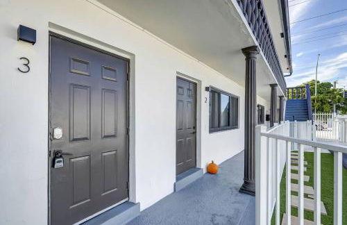 Chic Retreat: 2BR Apartment! - Foto 21